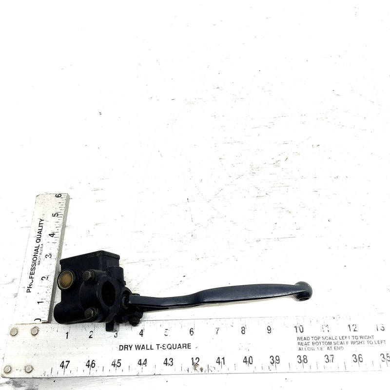 91-02 Suzuki King Quad 300 OEM Front Brake Master Cylinder 59600-44B11 AS34