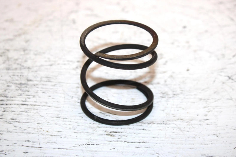 1996 Ski-doo Touring Sle 500 Oem Release Spring 504099200 SS12