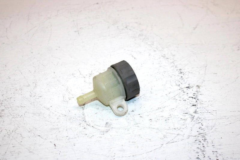2000 Yamaha  Kodiak 400 Oem Rear Brake Reservoir 2VN-25894-00-00 AY26
