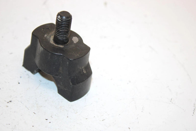 09 Can-am Ds90 Oem Lower Handlebar Mount V45517MAA000BK V45517MAA040BK AB3