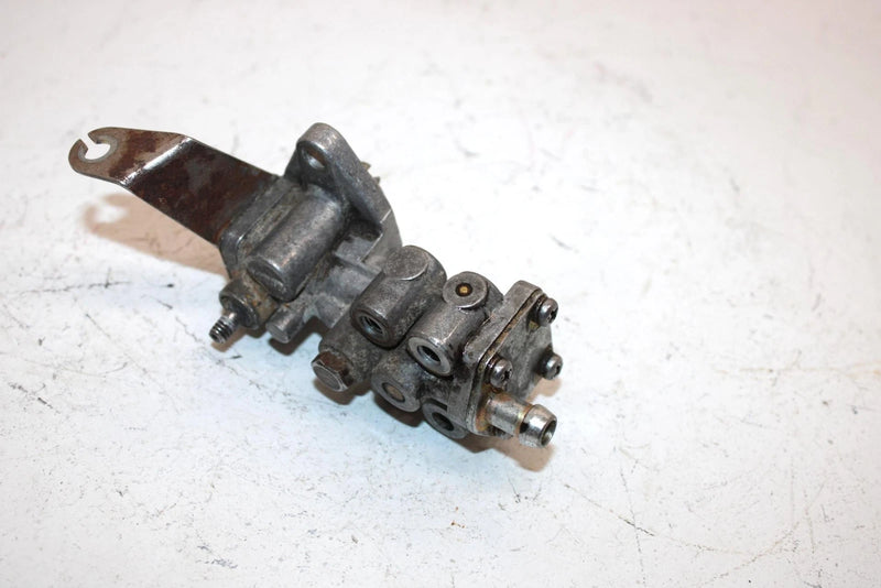 93 Arctic Cat Pantera Oem Oil Pump 3004-024 SAS1
