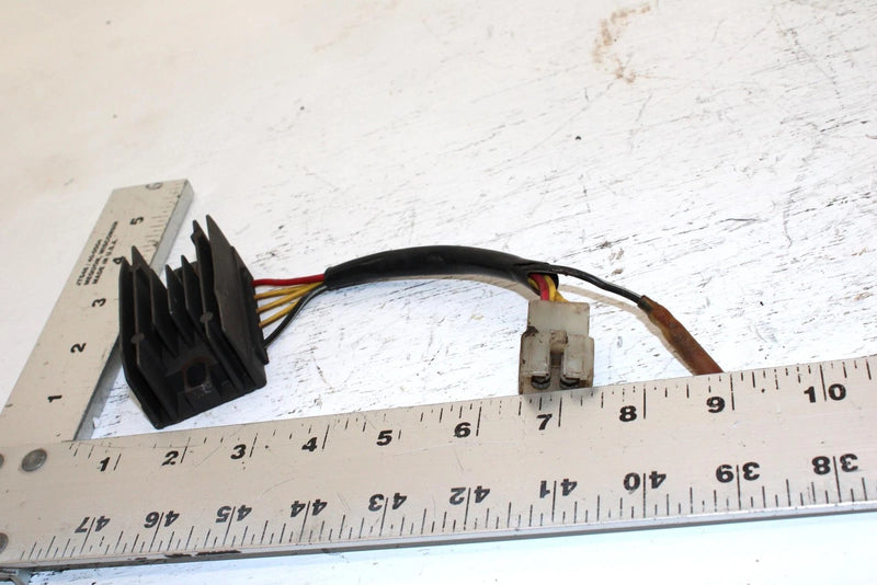 1988 Suzuki Lt 230 E Oem Voltage Regulator 32800-43X51 AS7
