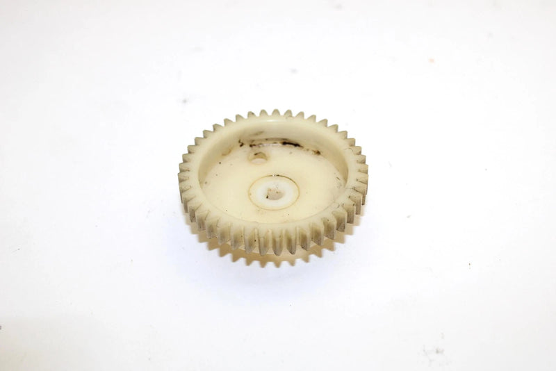 Sea-Doo OEM White Plastic Oil Pump Gear 290935945 Q3924