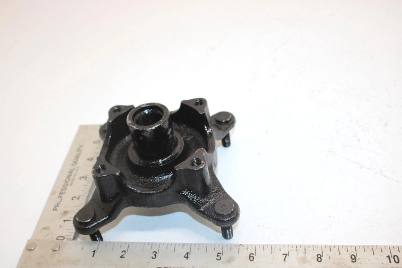 2006 Polaris Ranger Xp 700 Oem Front Wheel Hub 5135207 XP3