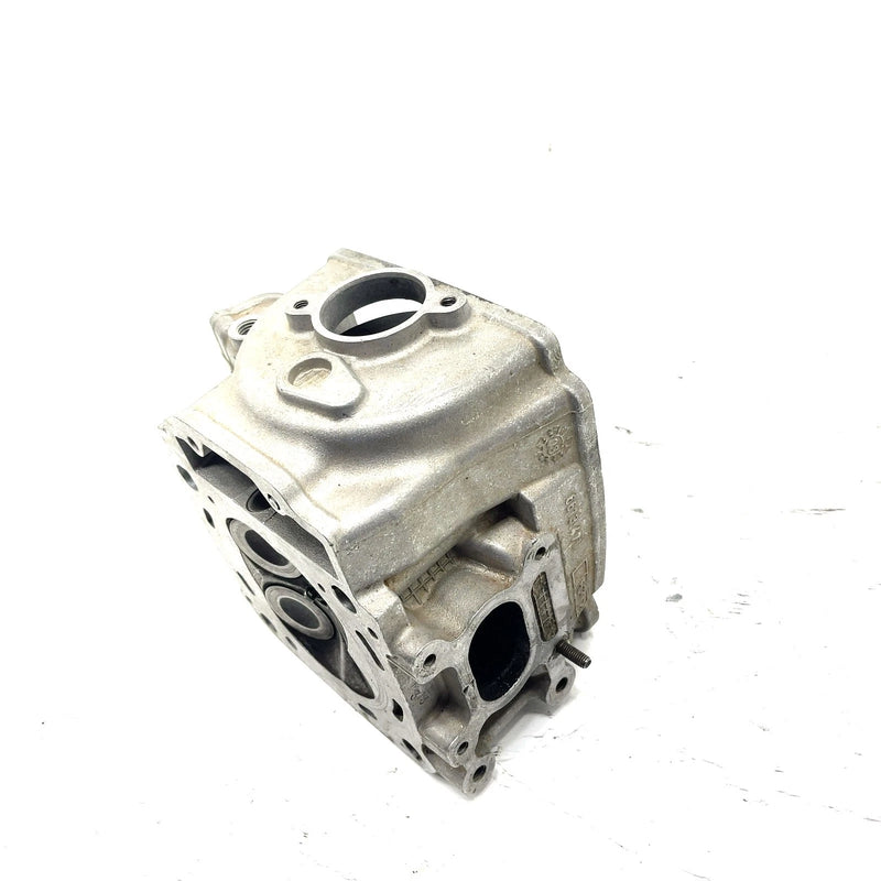 2004 John Deere Trail Buck 650 EXT OEM Cylinder Head 420613477 AJ1.1