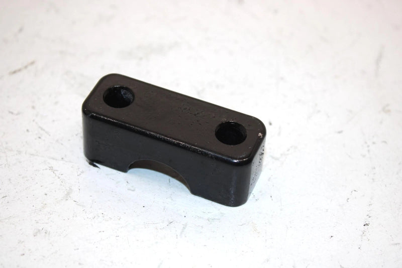05 Polaris Phoenix 200 Oem Handlebar Clamp 0452688 0452685 AP35