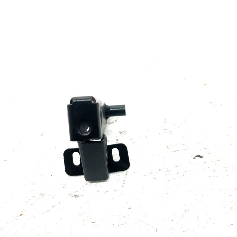 96-01 Polaris Sportsman 500 OEM Front Left Rack Support 1013210-067 AP220