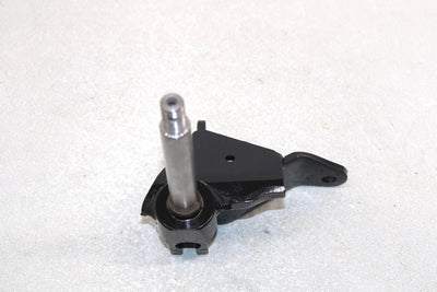 86 Polaris Trail Boss  Oem Front Left Steering Spindle 1821023 AP138