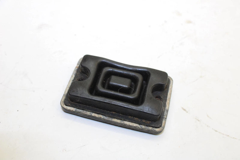 1992 Suzuki King Quad 300 Oem Front Master Cylinder Cap 69669-24A01 AS19