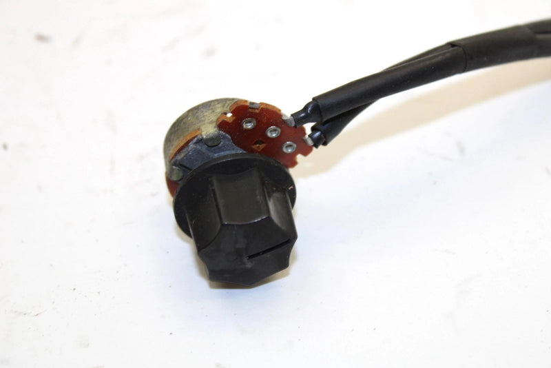2002 Yamaha Sx Viper Oem Variable Resistor 8DM-87283-00-00 Q2415