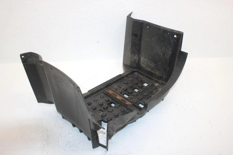 2007 Yamaha  Grizzly 350 2wd Oem Right Footwell 5ND-F7463-01-00 AY28