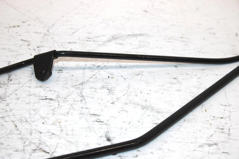 2006 Honda Trx 500 Fea Oem Front Right Fender Stay 61105-HP0-A00 AH14