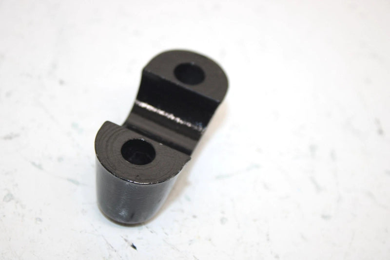87 Kawasaki Bayou 185 Klf185a Oem Handlebar Holder (Painted) 46012-008 AK13