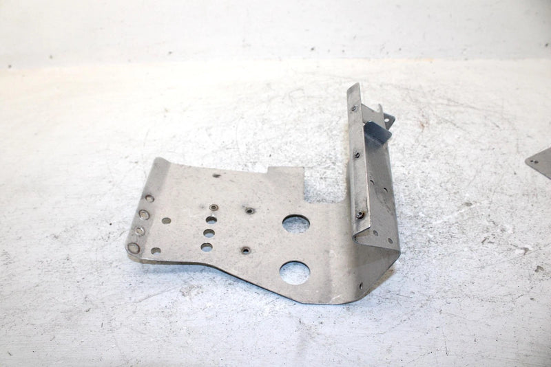1999 Yamaha Vmax 600 Sx Oem Right Footrest 8CR-21970-08-00 SY5