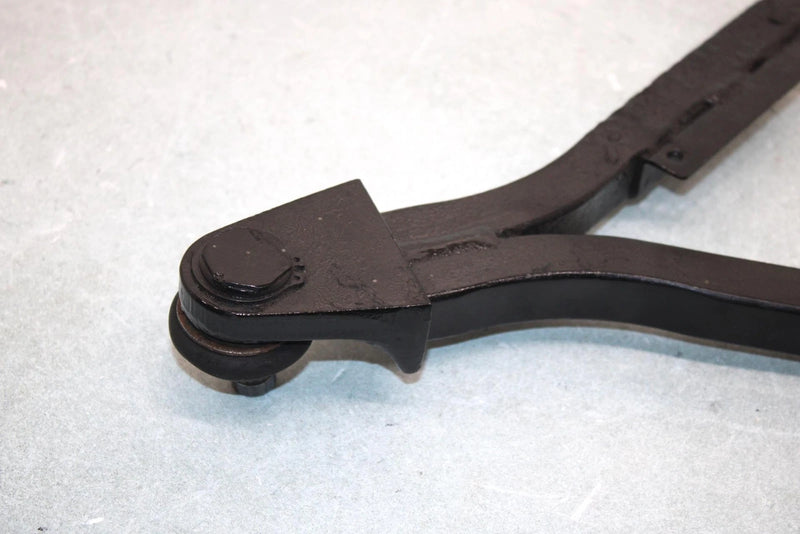 01 Arctic Cat 400 4x4 Oem Front Right Lower A Arm 0503-186  AA21