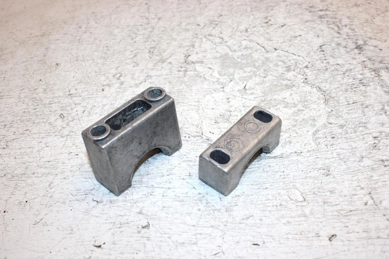 1998 Arctic Cat Zl 500 Oem Lower Steering Post Mount 0605-407 0605-171 SA16