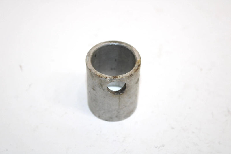 Ski-doo Oem Outer Rear Axle Spacer Pair (Hole) 503189809 Q4686
