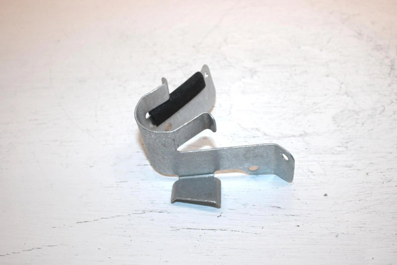 2002 Ski-doo Mxz 500 Oem Hose Support Bracket 518322699 SS16