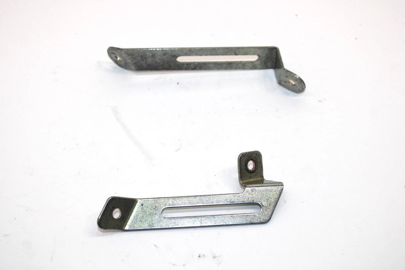 1992 Yamaha Exciter Ii Le Oem Vent Slider Bracket Set 88R-77125-00-00 SY126