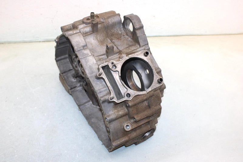 01 Arctic Cat 400 4x4 Oem Crankcase 3402-388 AA21