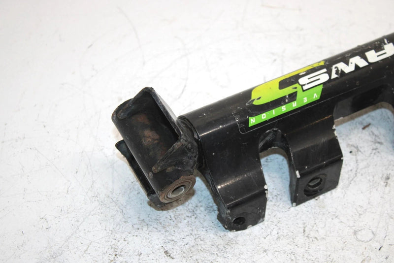 02 Arctic Cat Z 570 Oem Right Steering Knuckle 0703-648 SA176