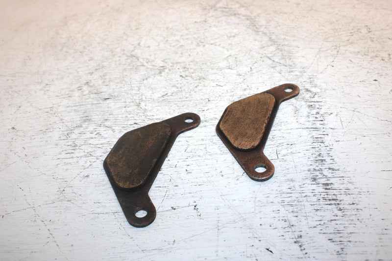 1990 Polaris 500 Oem Brake Pad Pair 1930569 SP36