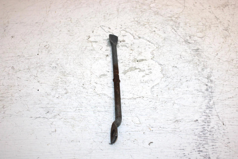 1983 Honda Atc 250 Ra All Terrain Oem Seat Latch Lever 50221-965-000 AH62