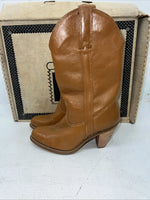 New Woman’s Brown Capezio Cowboy Boots. L 704 6.5 6 1/2 M. 18-89