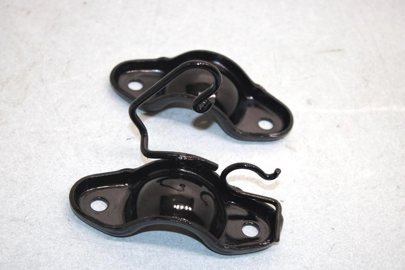 06 Honda Trx 350 Fe A  Oem Steering Post Bearing Holder 53220-HN7-000 AH24