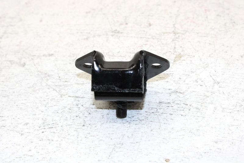 1990 Yamaha Phazer Ii LE Oem Engine Mount Dampner 87F-21486-00-00 SY14