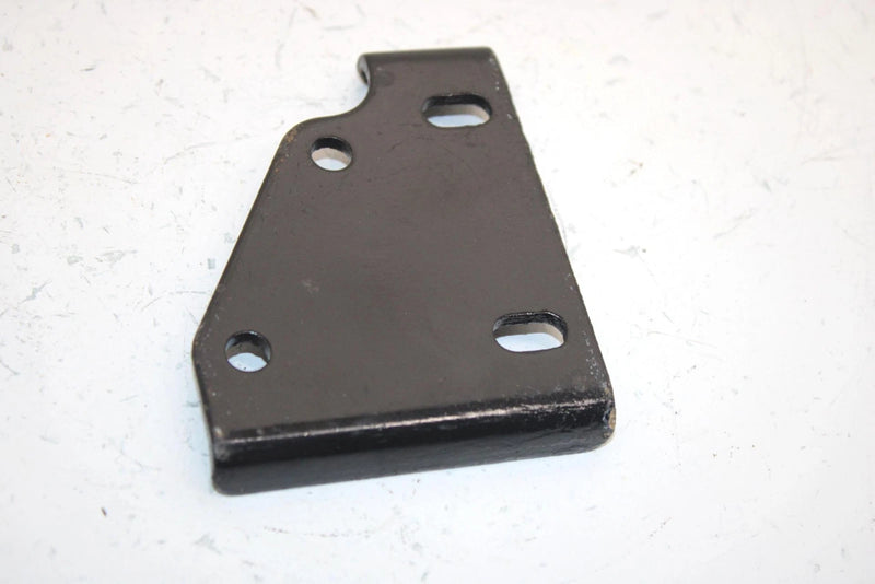 01 Yamaha  Kodiak  2wd Oem Exhaust Pipe Bracket 5GH-1477K-00-00 AY29