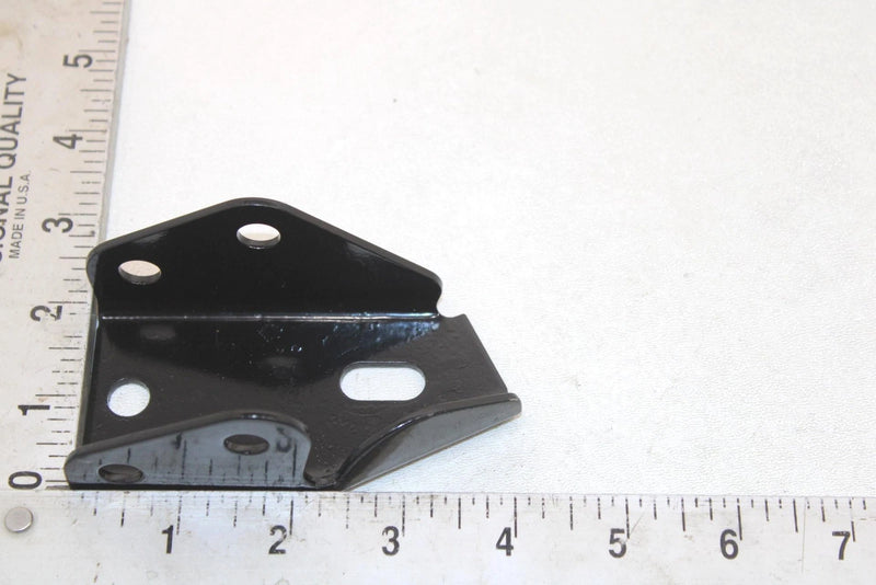 02 Polaris Magnum 325 4x4 Oem Lower Front EngineMount 5243288-067 5247342  Q4571
