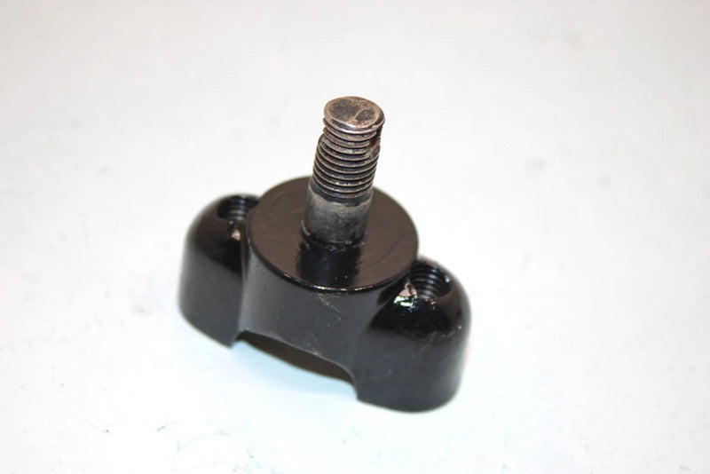 85 Yamaha  Moto 4 Yfm200n Oem Handle Holder 5H0-23442-01-98 1E6-23441-00-00 AYS