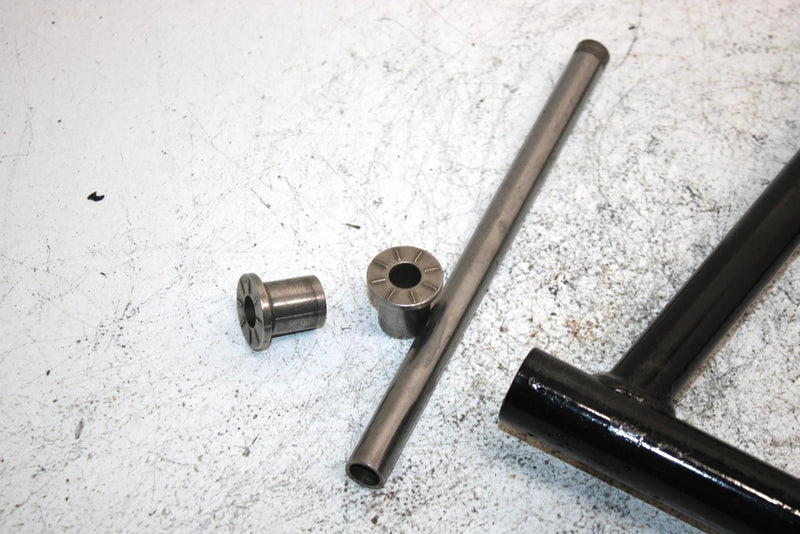 98 Arctic Cat Jag 440 Oem Lower A Arm W/Bushings 0703-549 SAS13