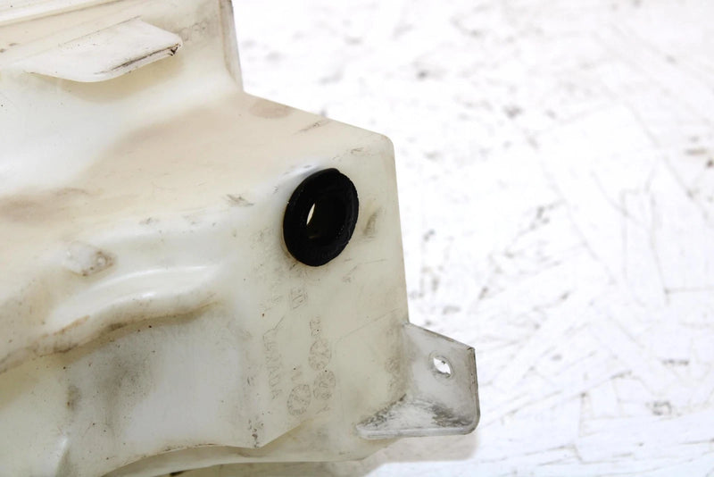 2005 Ski-doo Mach Z 1000 Oem Oil Tank 519000070 SS70