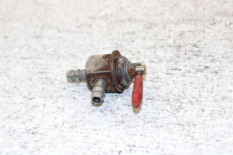 1999 Polaris 500 Xc Oem Fuel Valve Shutoff 7052211 SP37