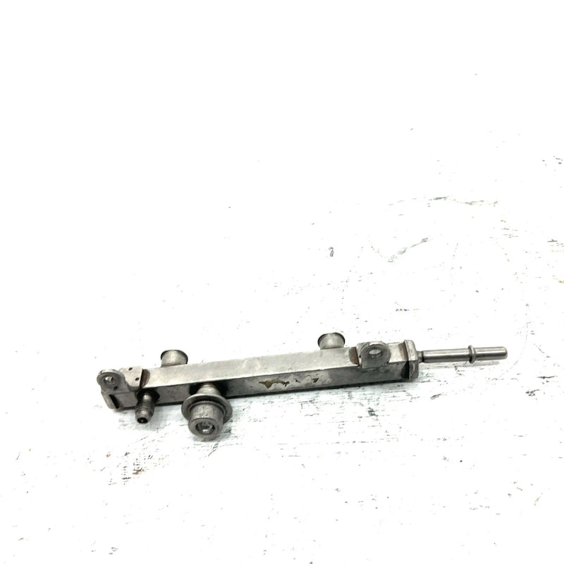 2013 Polaris Ranger XP 900 OEM Fuel Rail 2522177 XP11.1