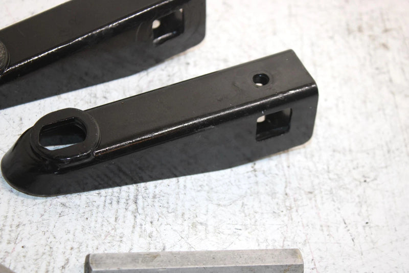 02 Polaris Sportsman 400 Oem Sway Bar Arm and Link Set 1543119-067 AP75