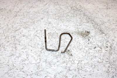 2006 John Deere  Buck 650 Oem Latch Base Spring 705000259 AJ0