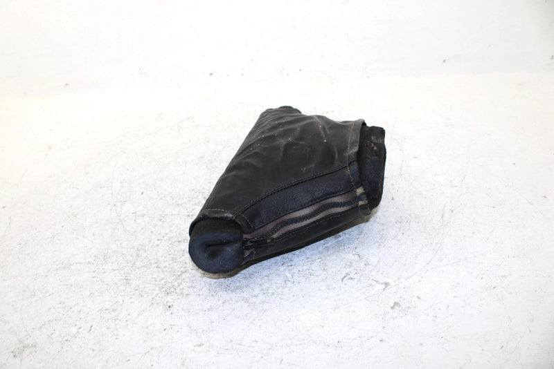 1999 Yamaha Vmax 600 Sx Oem Handlebar Cover 8CR-23815-01-00 SY5