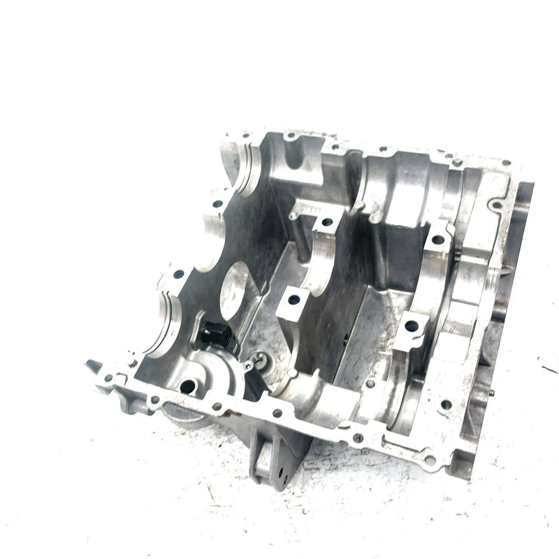 null Polaris Sportsman SP 850 OEM Lower Crankcase Half 2204957 AP239