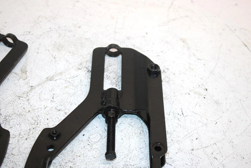 83 Yamaha Excel Iii Ec340g Oem Track Tensioner Bracket Set 8E3-47412-00-00 SY7