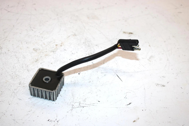 03 Arctic Cat Zl 550 Oem Voltage Regulator 0630-105 Q2701
