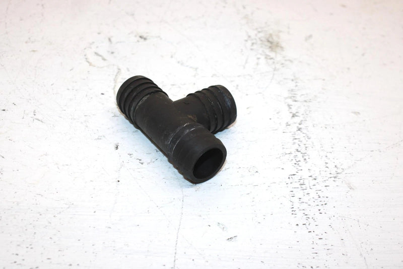 2011 Polaris Sportsman 800 Efi Oem Radiator T Connector 7052373 AP179