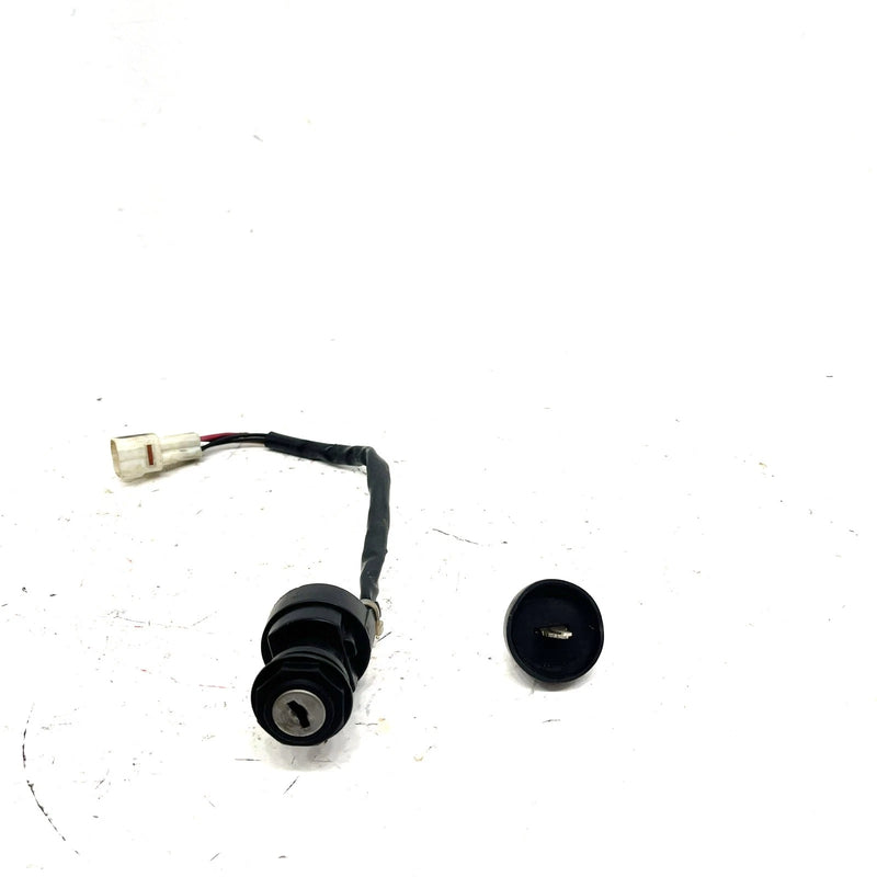 02 Yamaha Big Bear 400 YFM400 OEM Ignition Key Switch 4GB-82510-12-00 AY52