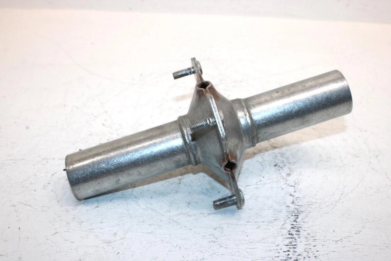 1985 Honda Atc 110 Oem Front Wheel Hub 44610-943-010 AH68