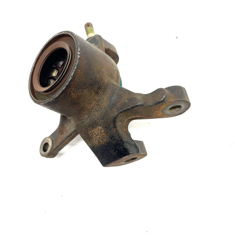 2004 John Deere Trail Buck 650 OEM Right Steering Knuckle 709400095 AJ1.1