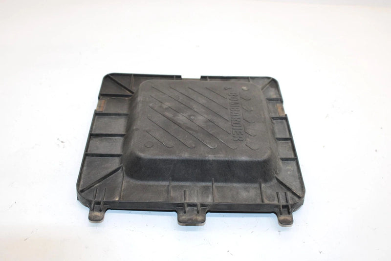 03 Bombardier Quest 650 Oem Airbox Lid 707800017 707800158 AB1
