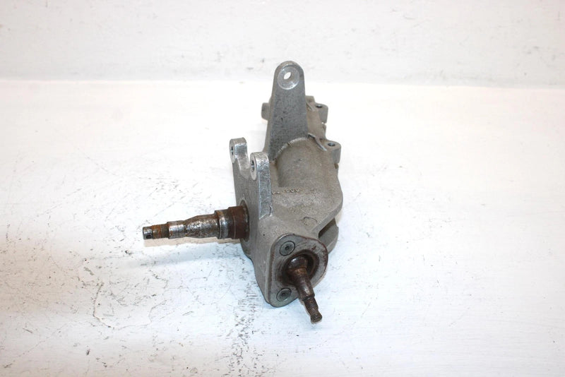 2009 Polaris Trail Boss 330 Oem Front Left Hubstrut 5135136 AP181