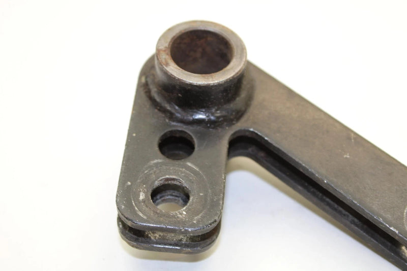 2002 Yamaha Sx Viper Oem Front Torque Arm Mount 8CR-47415-00-00 Q2662